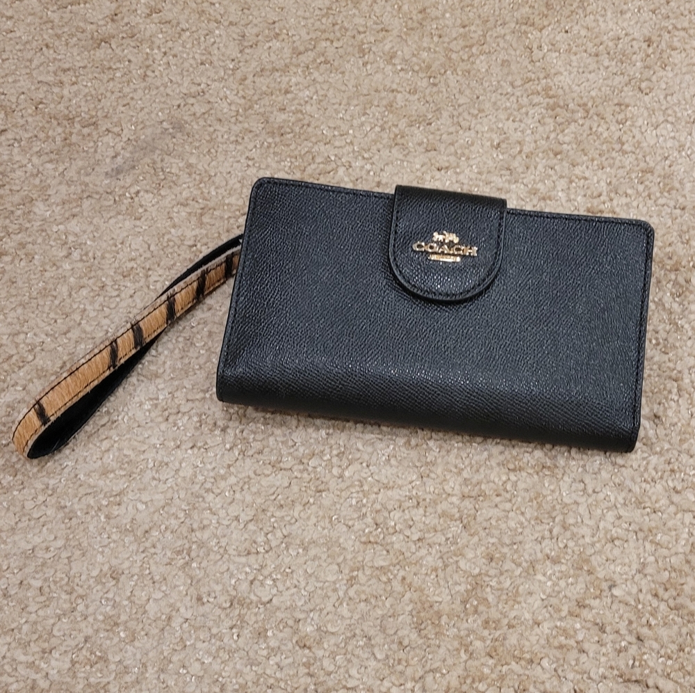 Coach tech phone wallet clutch wristlet